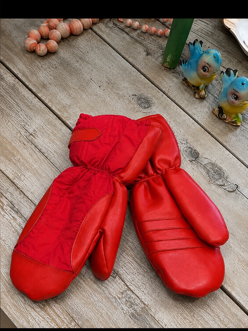 Vintage 1970’s Red Puffer Mittens. Women’s Sz- S | Kid’s 5-8 Cherry Red | Japan.
